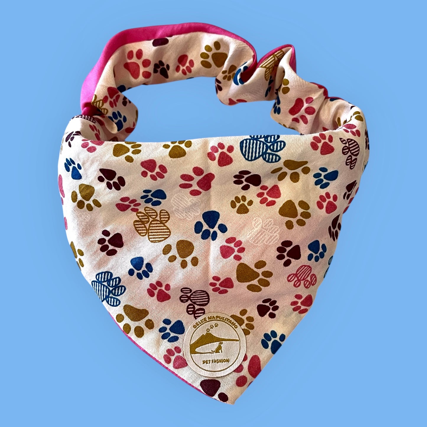 Bandana per Cani rosa con fantasia di zampette multicolor, Double-Face e Personalizzata