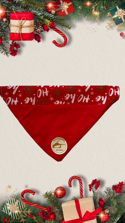 Bandana natalizia sartoriale double-face per cani rossa con tessuto fantasia “Ho ho ho” - Personalizzabile.