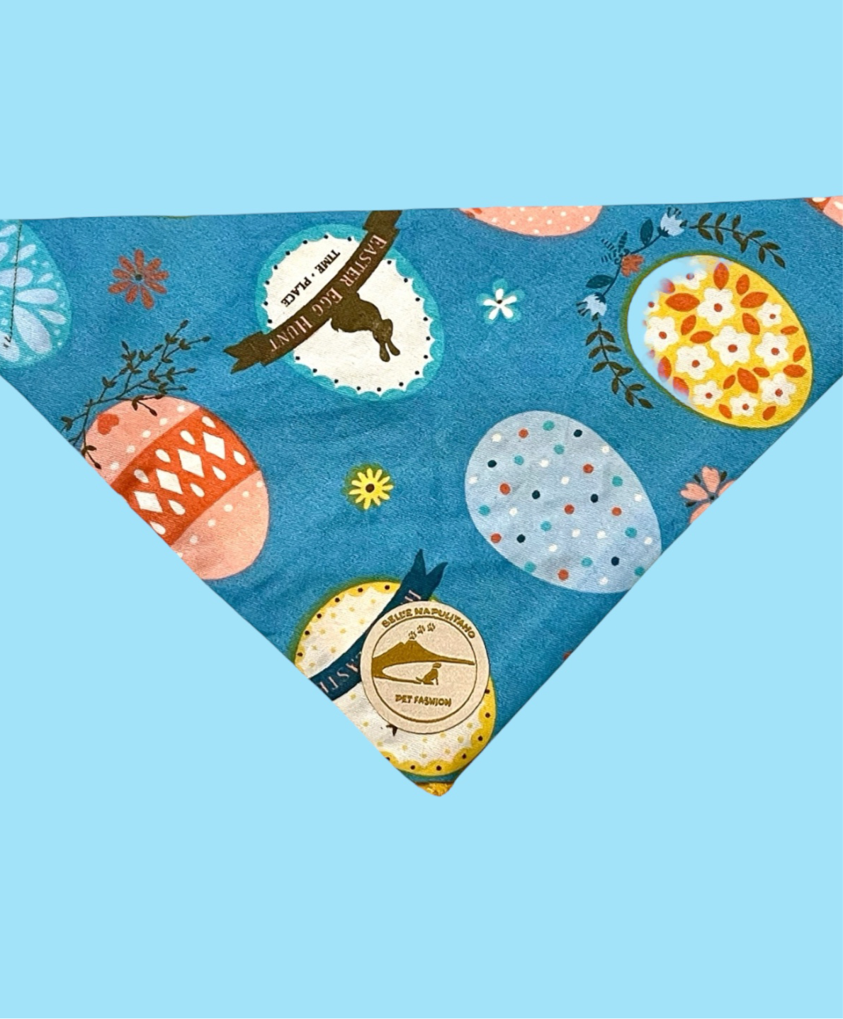 Bandane cane Pasqua sartoriale double-face. Frase ricamata in Napoletano & Puro cotone " STO CERCANN L'UOVO” a COLLARE