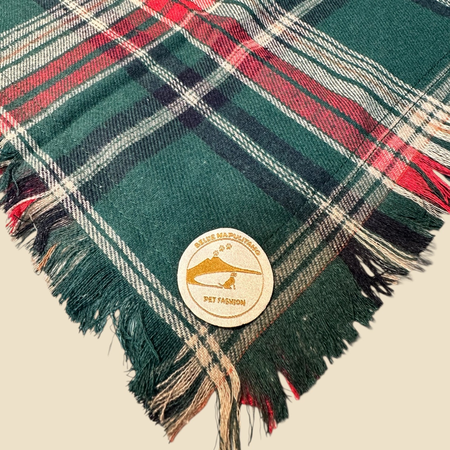Bandana tartan per cani invernale  morbida e calda sfrangiata - (Verde-bianco-rosso)