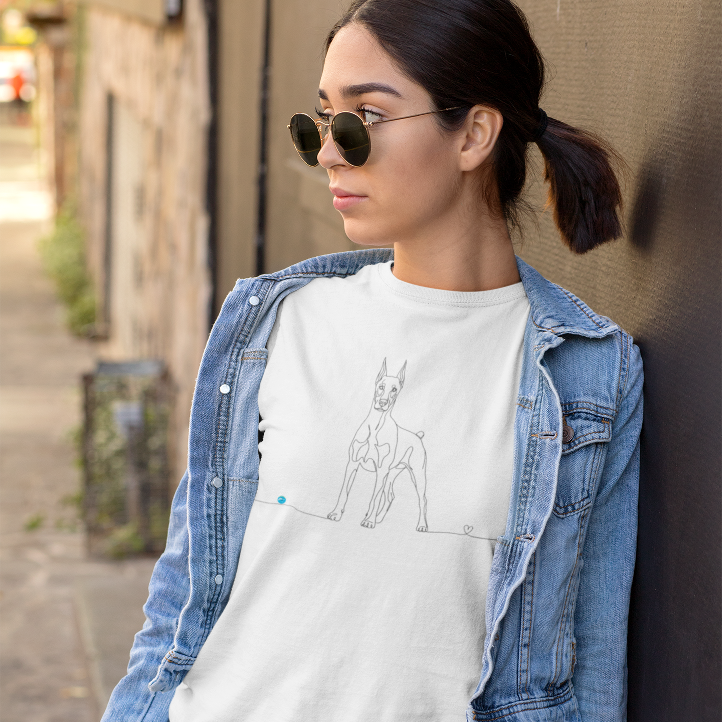T-Shirt Unisex cotone biologico - Dobermann e cuore - Line Art