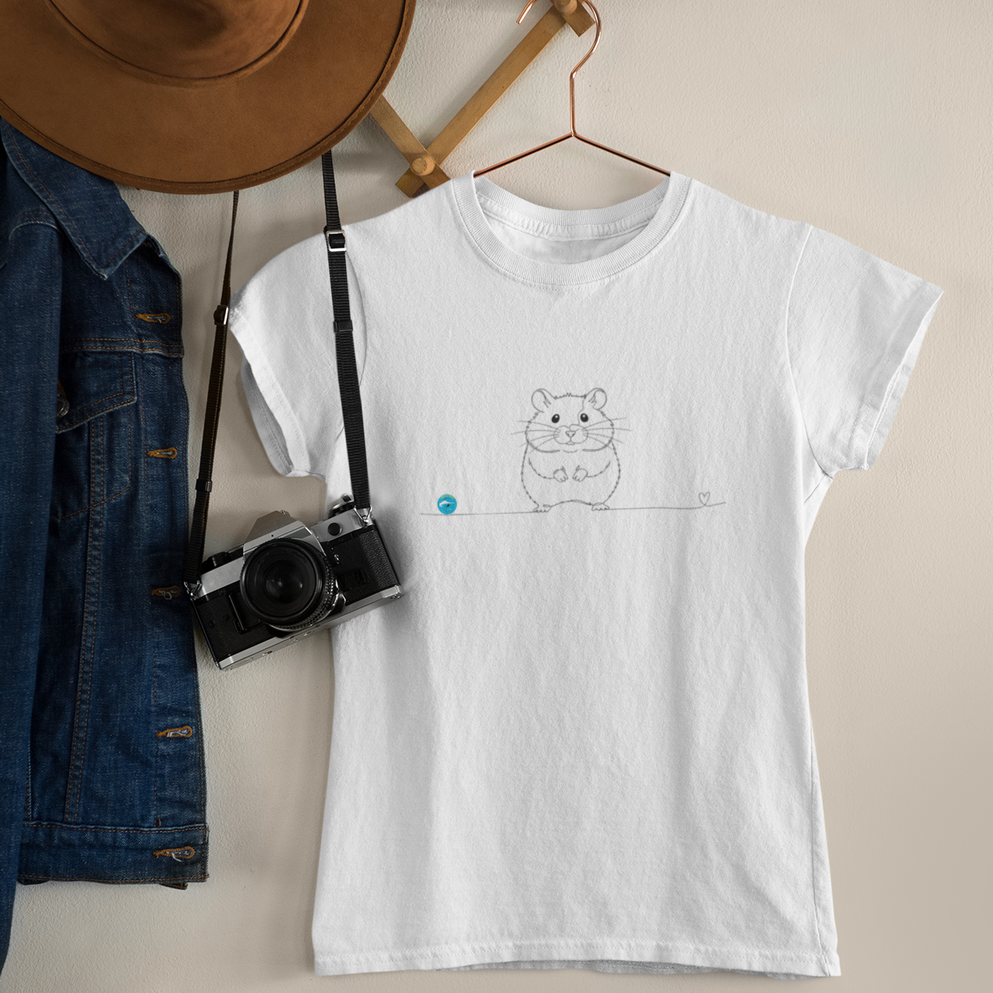 T-Shirt Unisex cotone biologico - Criceto e cuore - Line Art