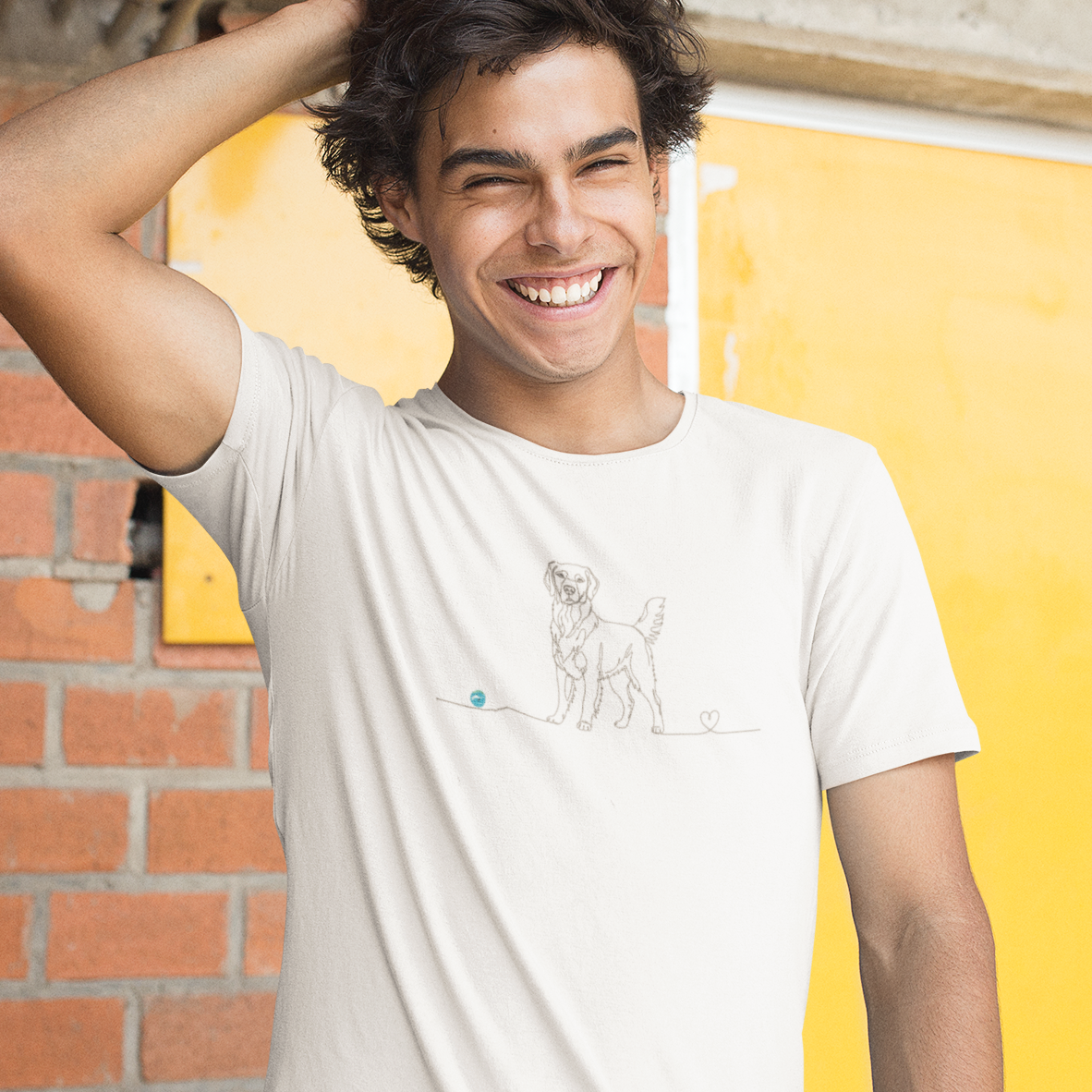 t-shirt golden retriever