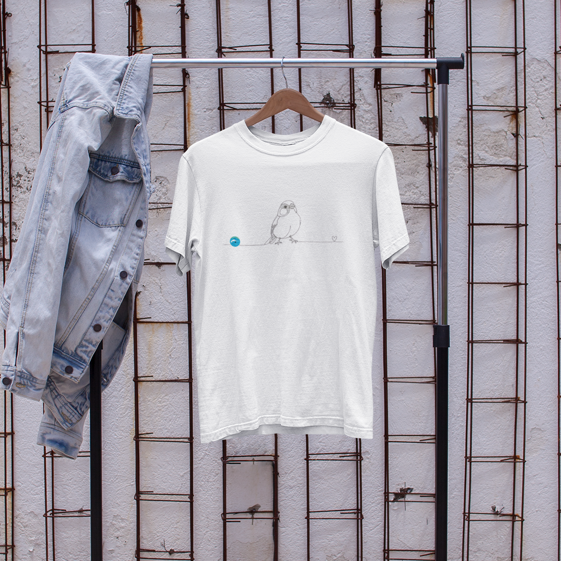 T-Shirt Unisex cotone biologico- Canarino e cuore - Line Art