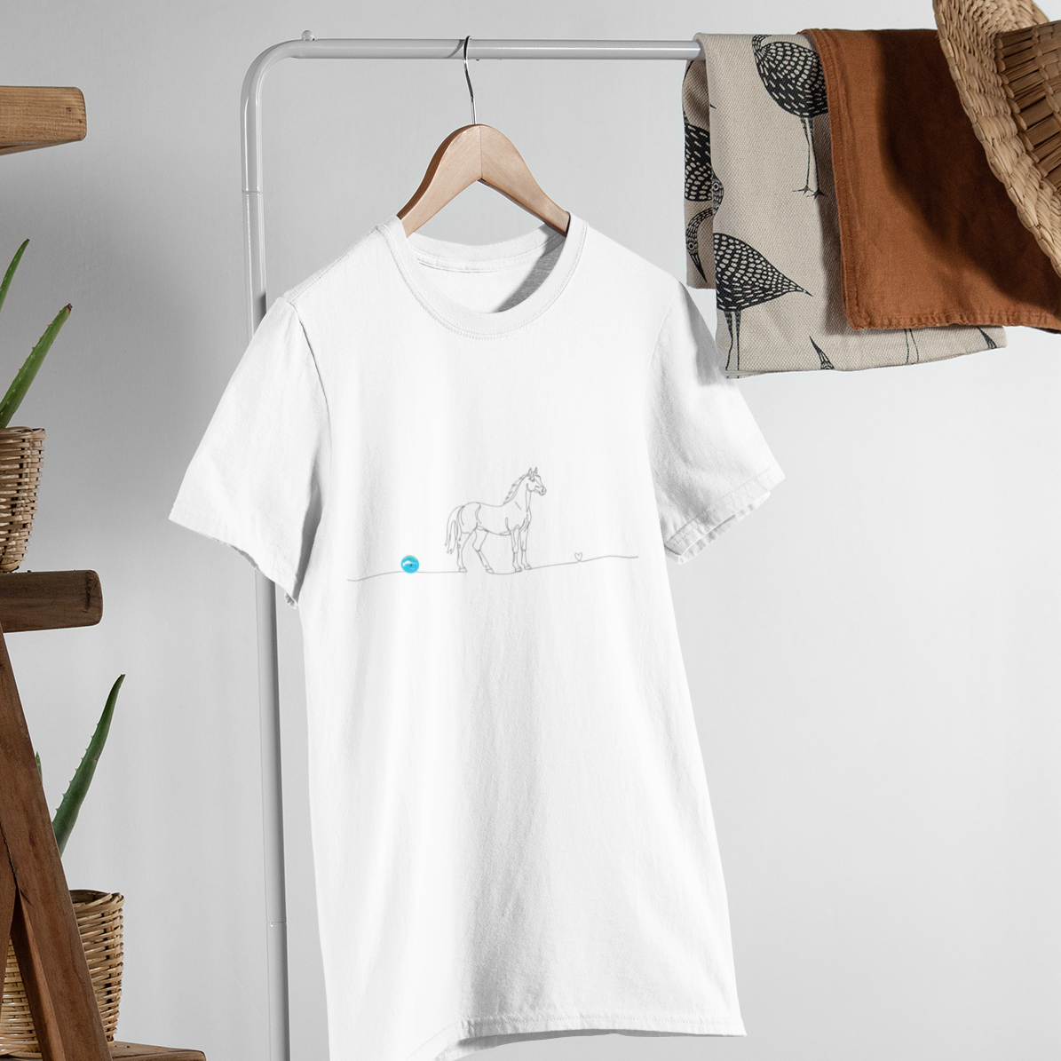 T-Shirt Unisex cotone biologico - Cavallo e cuore - Line Art